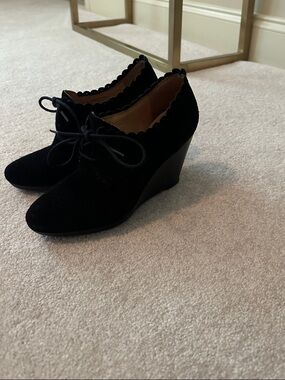 Jack Rogers Black Scalloped Suede Lace-Up Wedges